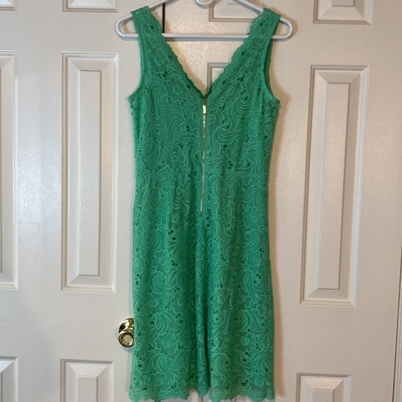 Laundry by Shelli Segal Green Lace Cocktail Dress Size 2 in EUC - Picture 5 of 9